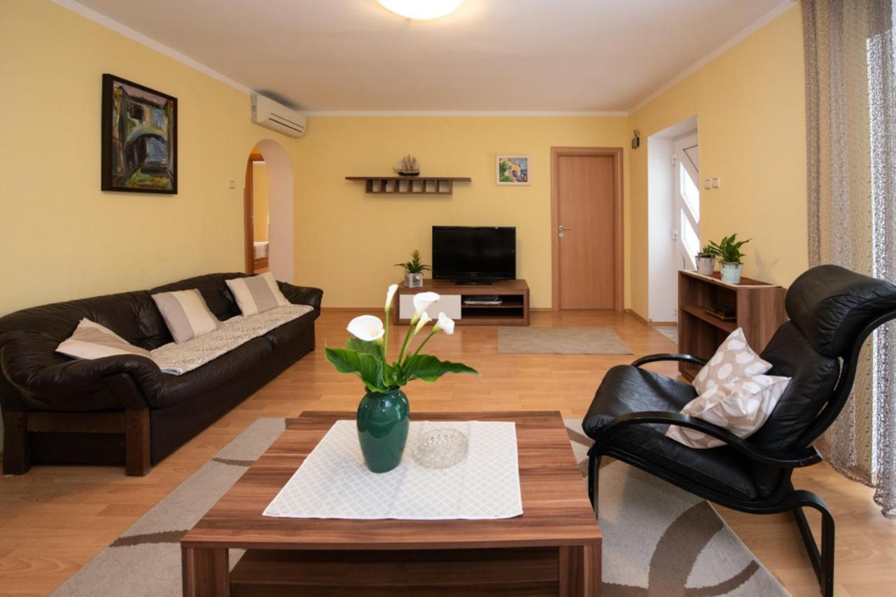 Apartmens Egle Opatija 아파트 외부 사진